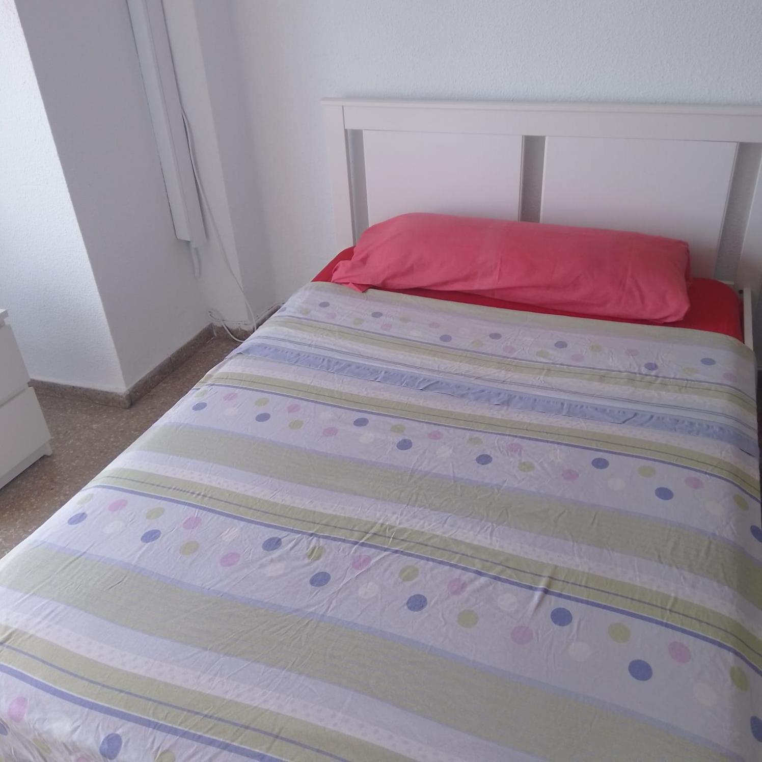 Piso Compartido Cerca De La Universidad Ceu 몬카다 외부 사진